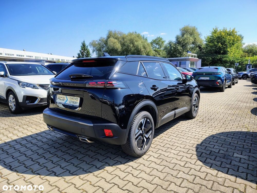 Peugeot 2008 - 4