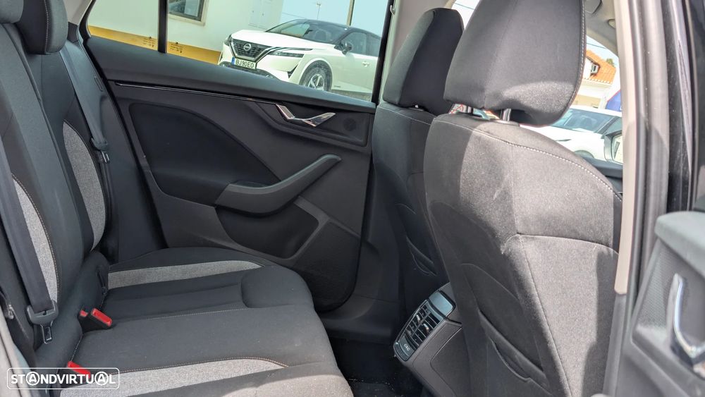 Skoda Kamiq 1.0 TSI Ambition DSG - 15