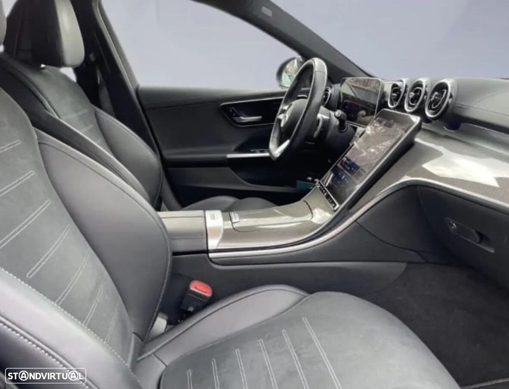 Mercedes-Benz C 300 e AMG Line - 13