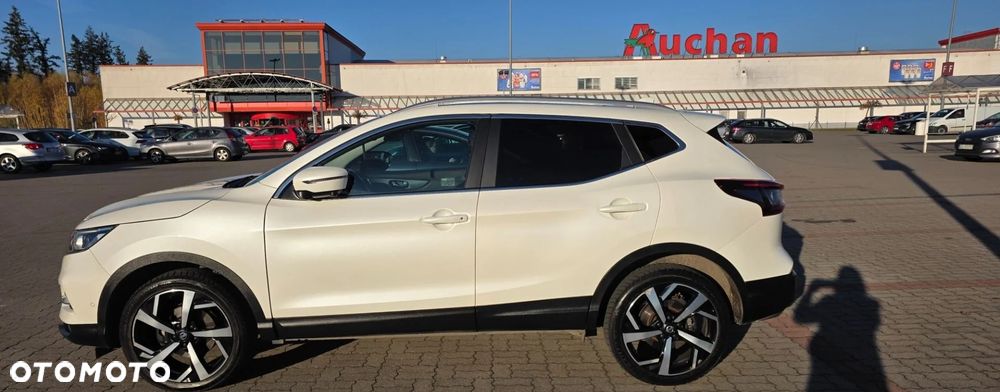 Nissan Qashqai - 2