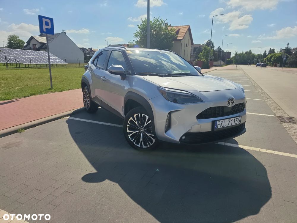 Toyota Yaris Cross 130 1.5 VVT-i AWD-i Premiere Edition - 1