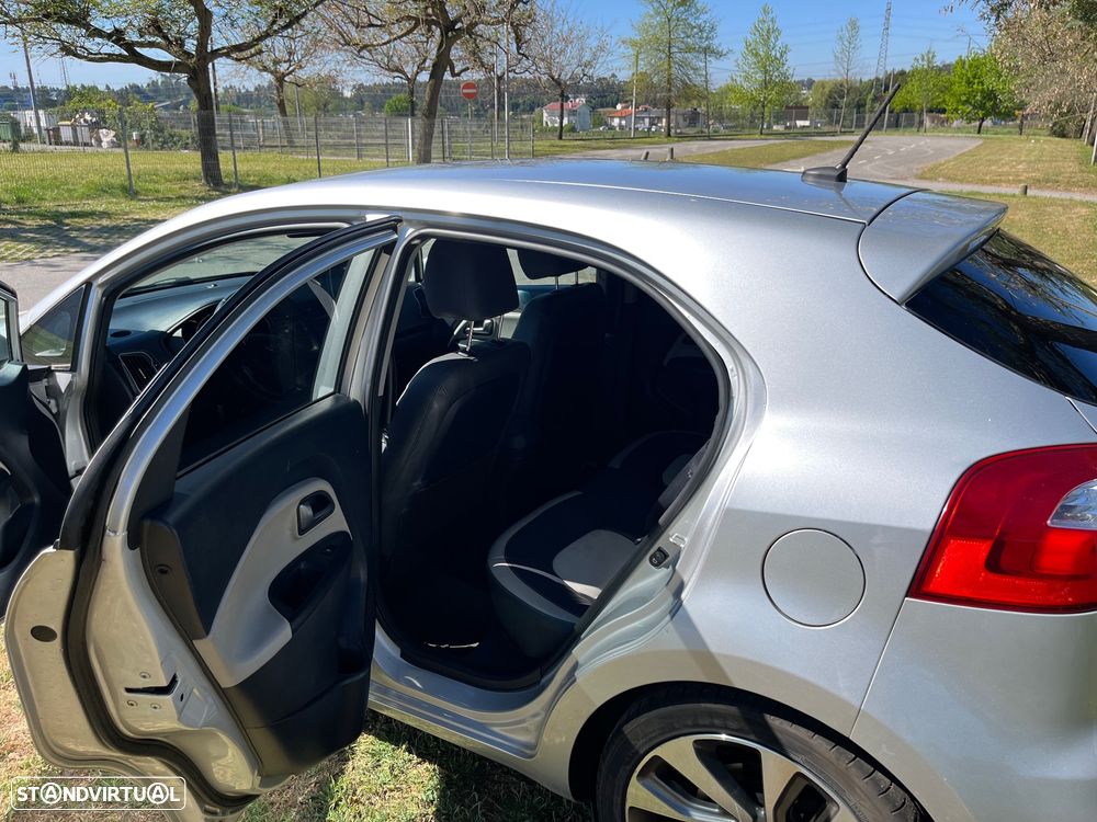 Kia Rio 1.2 CVVT Urban - 10