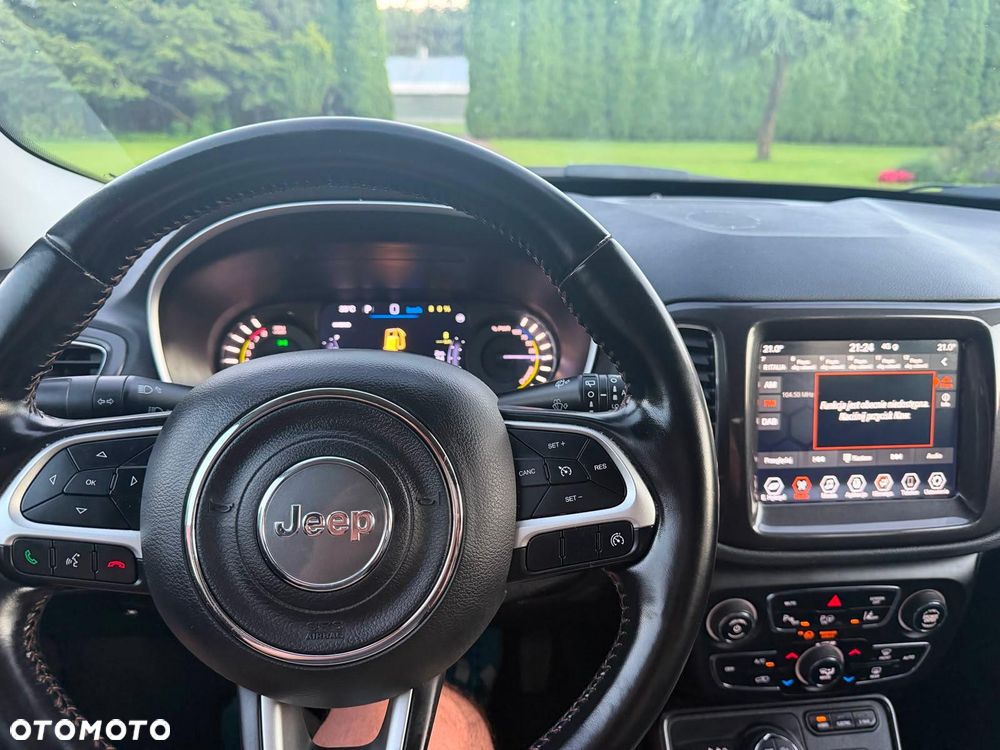 Jeep Compass - 17