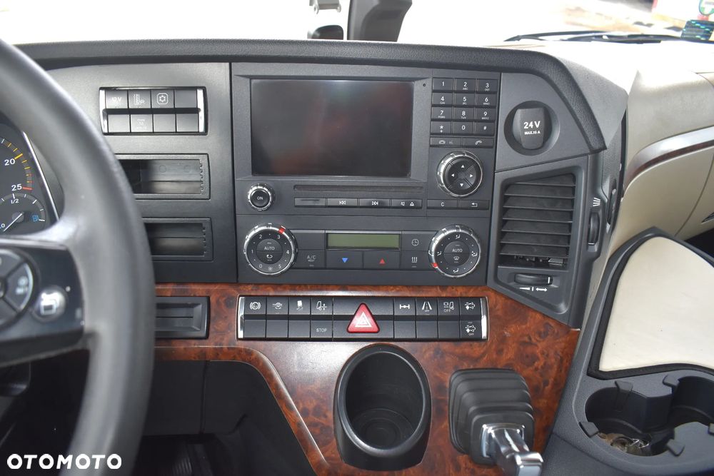 Mercedes-Benz Actros 1851 - 18