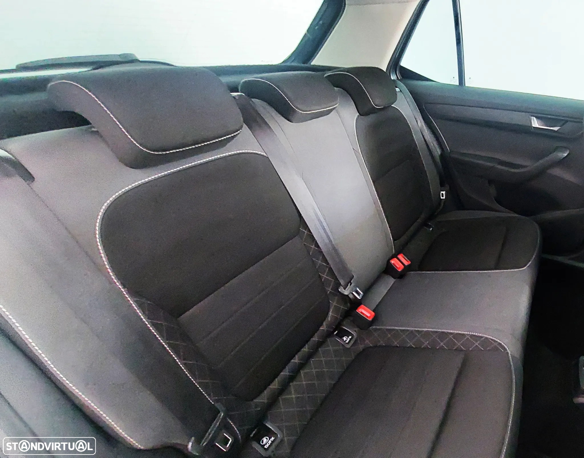 Skoda Fabia 1.0 TSI Ambition - 11