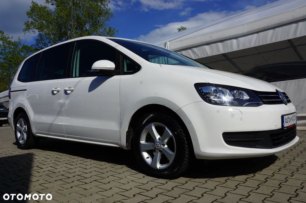 Volkswagen Sharan 2.0 TDI 4MOTION Blue Motion Life - 10