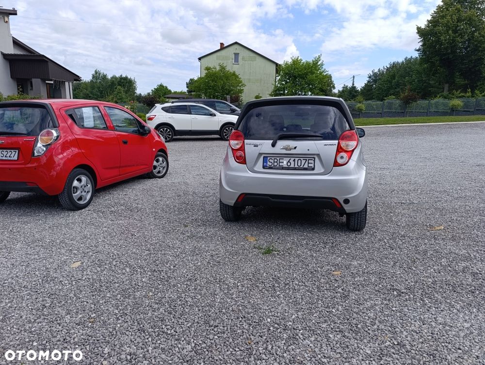 Chevrolet Spark - 4
