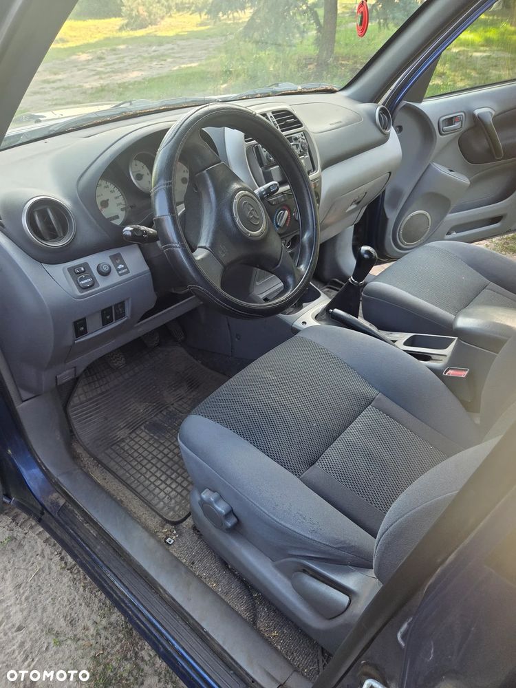 Toyota RAV4 2.0 D-4D 4x4 - 8