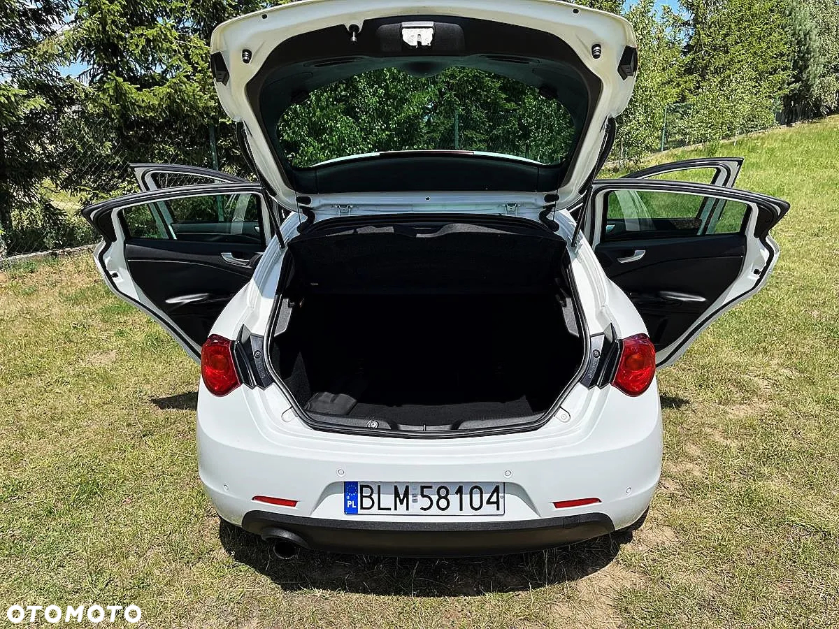 Alfa Romeo Giulietta - 10