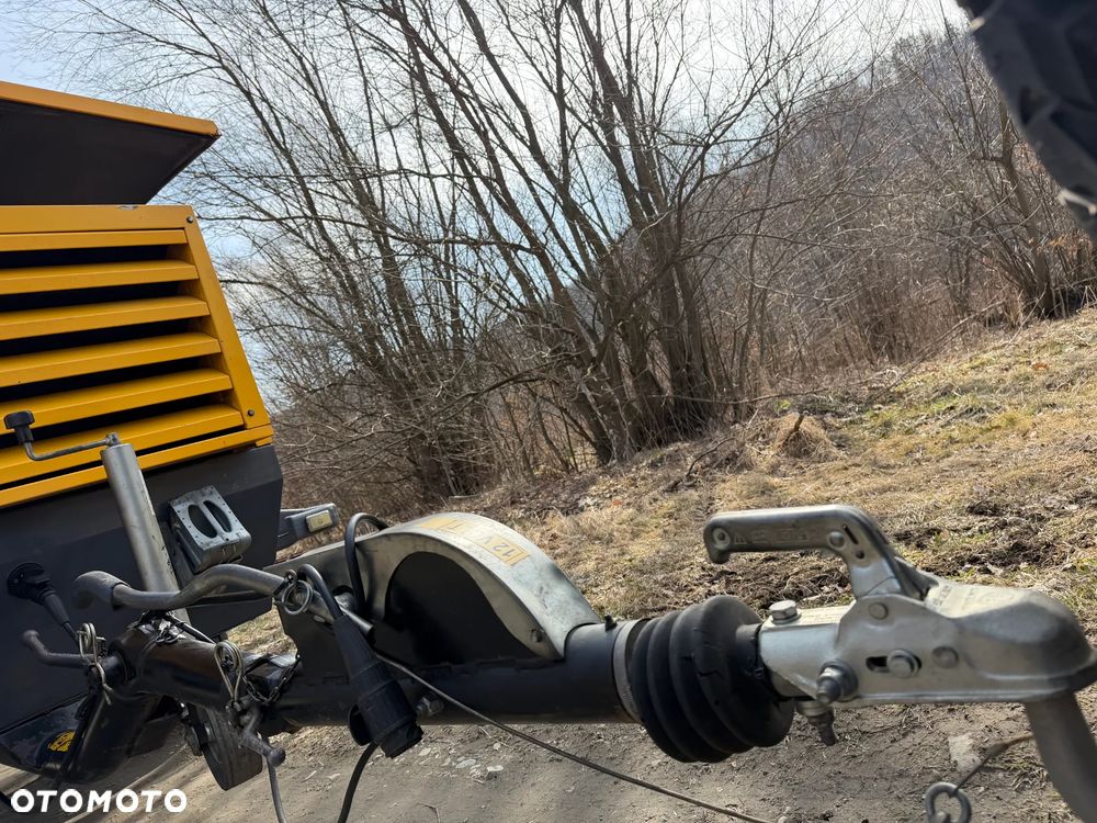 Atlas Copco XAHS 186 Kompresor Śrubowy Sprężarka potężna mocna 11m3. 12 bar regulowanych. Bogata wersja z chłodnicą cyklonową! z Norweskiej Upadłości! Niski Przebieg 1900mtg. 2014rok silnik DEUTZ.150 KM. serwisowany w DEKRA. OKAZJA - 21