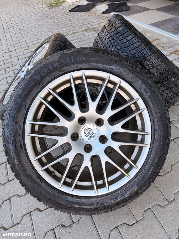 Porsche Cayenne 3.0 L - 29
