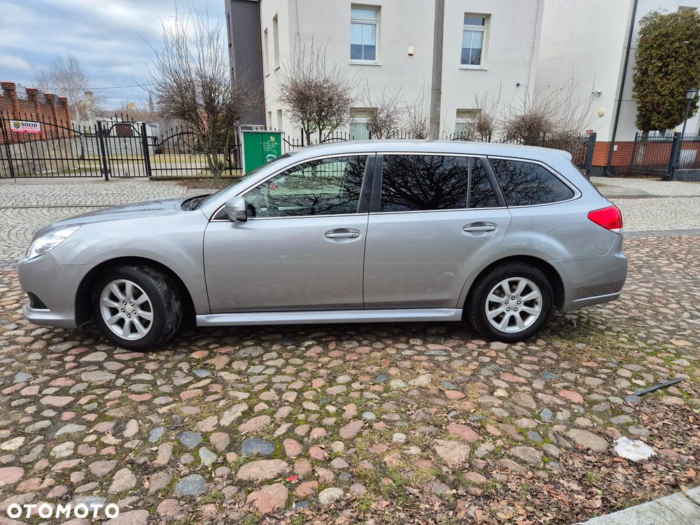 Subaru Legacy 2.0R Comfort - 4