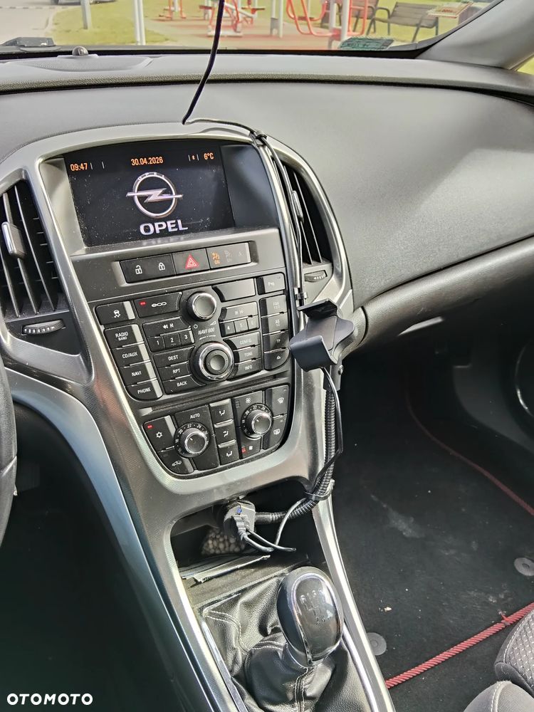 Opel Astra 1.4 T Cosmo - 6
