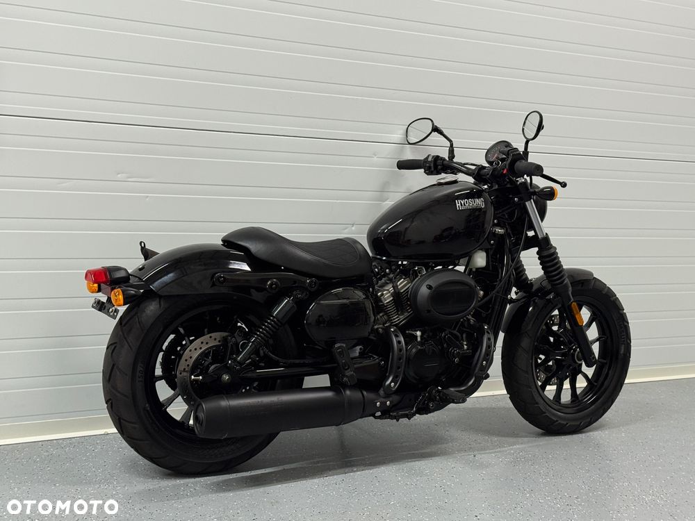 Hyosung GV - 4
