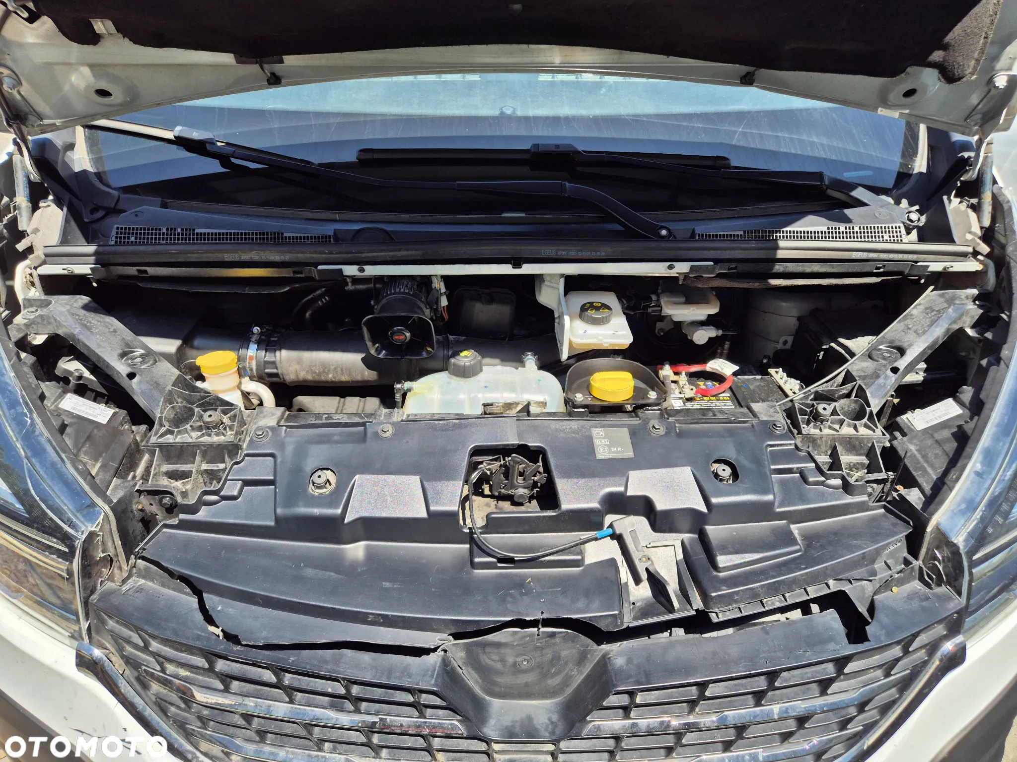 Renault TRAFIC - 38