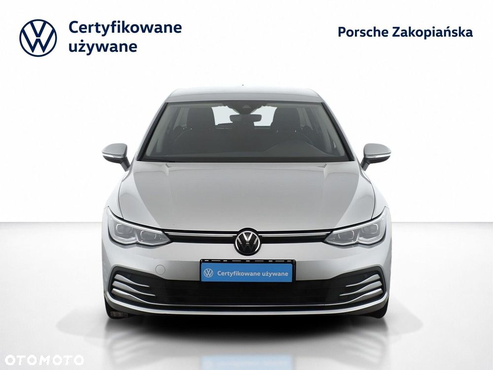 Volkswagen Golf - 8