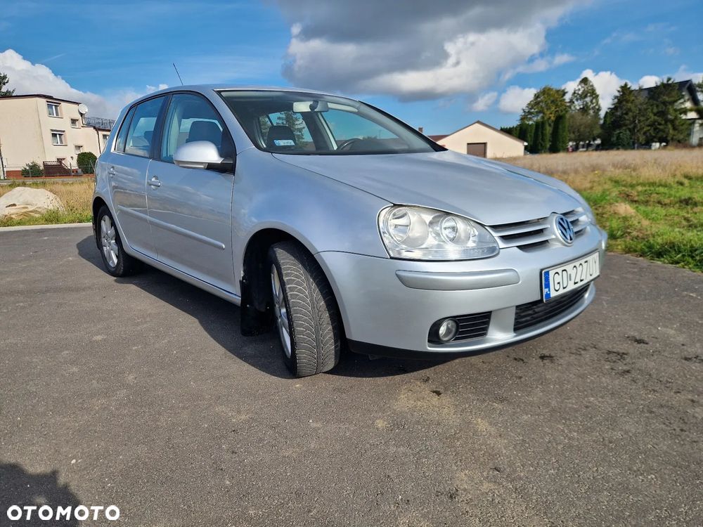Volkswagen Golf V 1.6 Trendline - 16