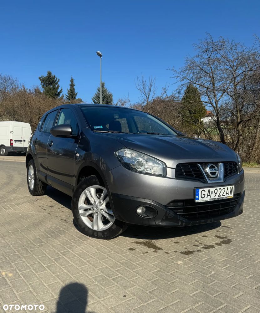 Nissan Qashqai - 1