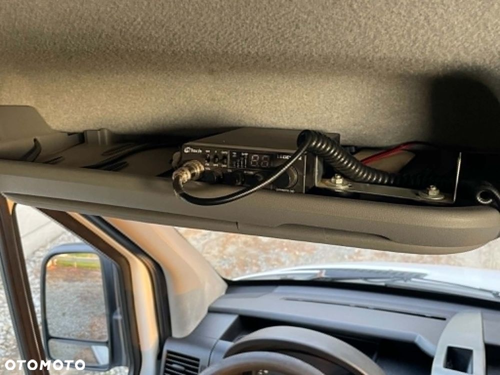 Mercedes-Benz Sprinter - 22