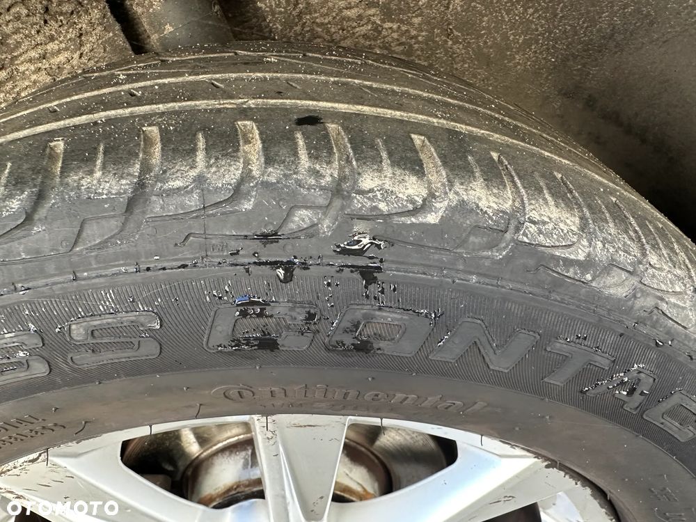 Volkswagen Tiguan - 9