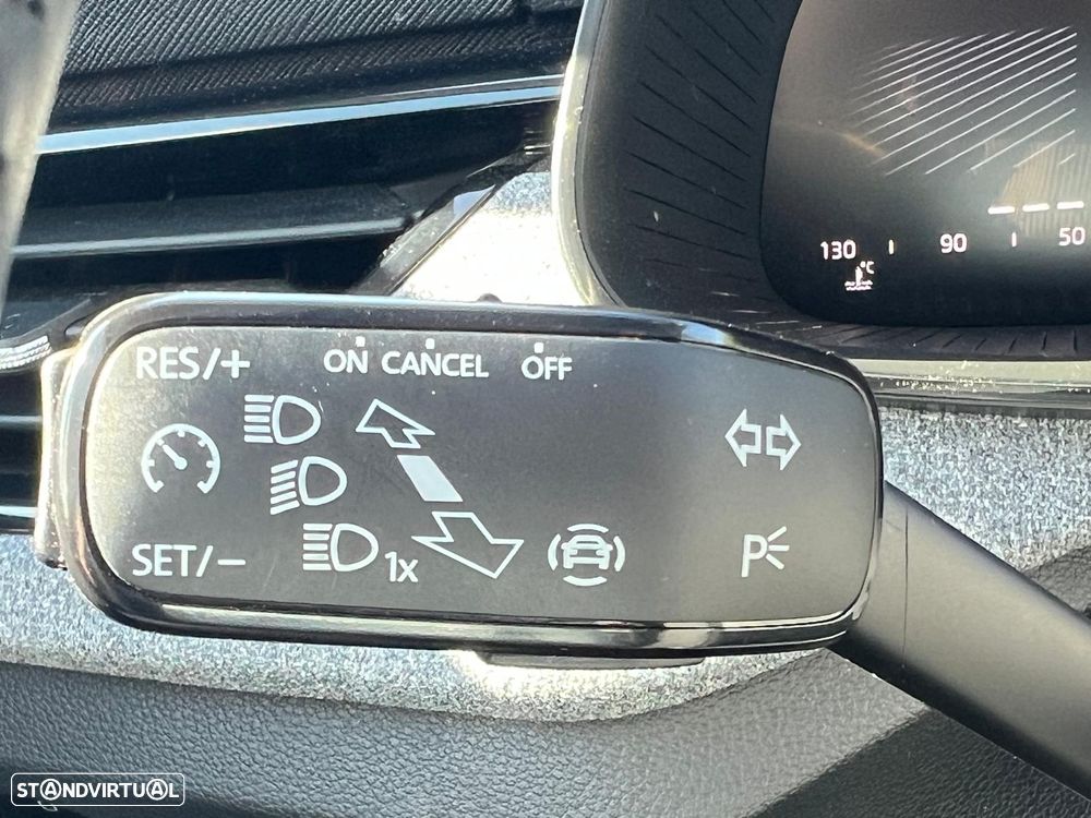Skoda Kamiq 1.0 TSI Selection DSG - 18