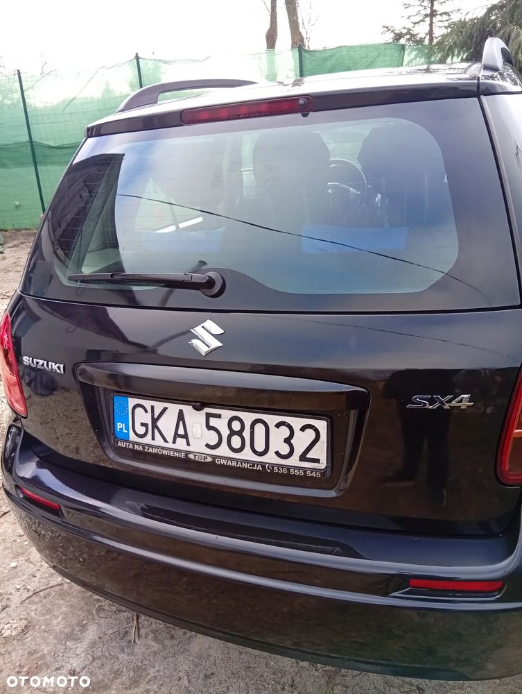 Suzuki SX4 - 12