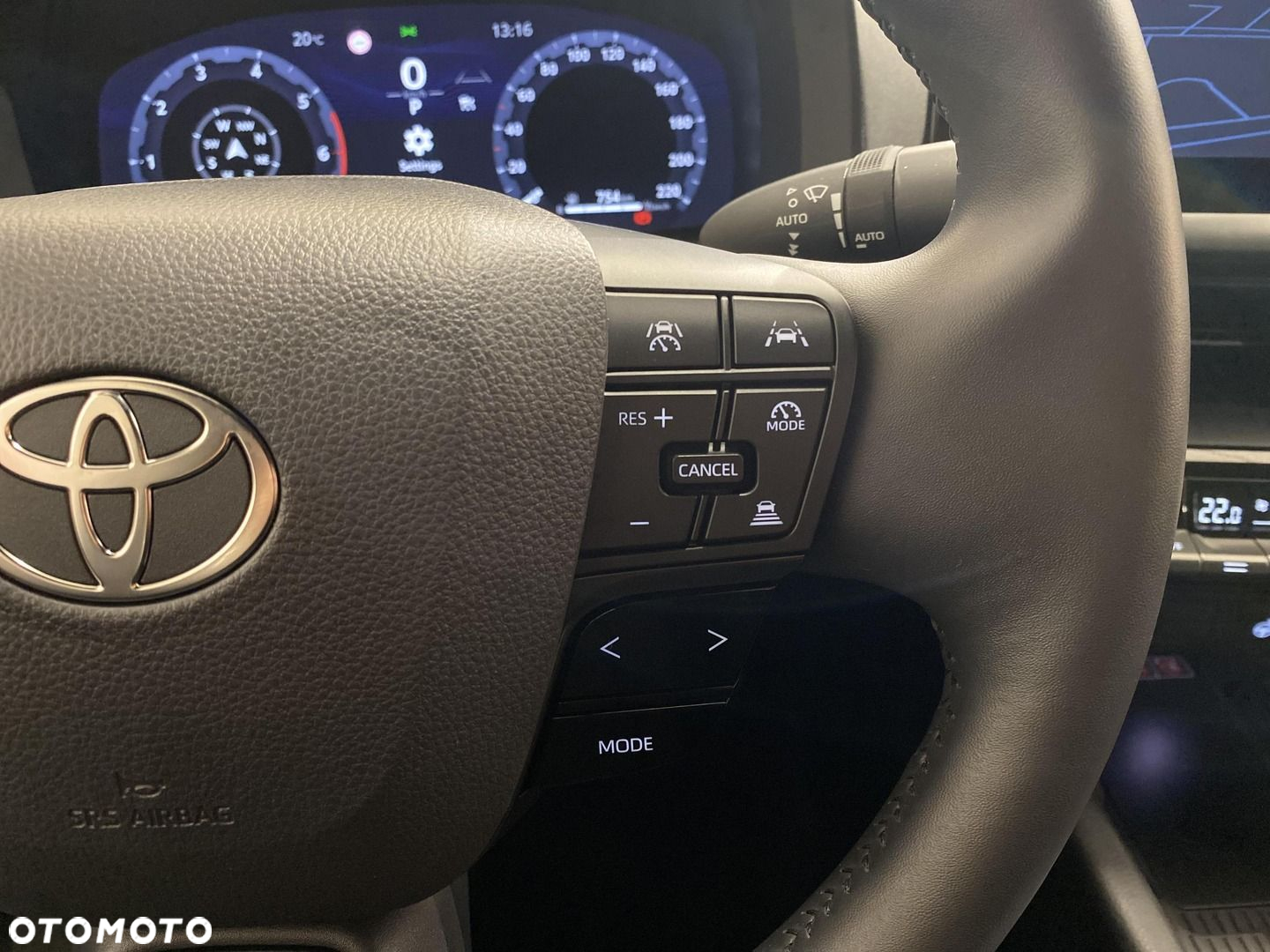 Toyota C-HR - 14