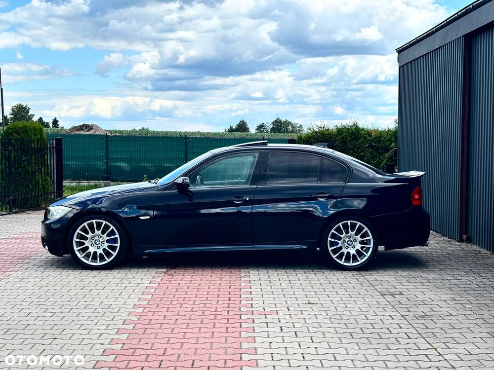 BMW Seria 3 320i - 11