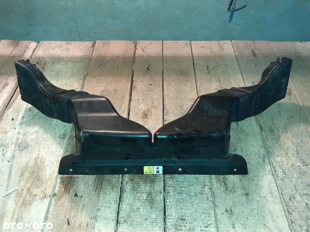 Jaguar F-Pace SVR Łapacz Powietrza - 2