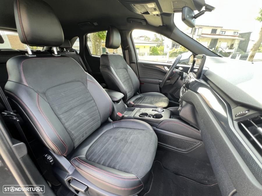 Ford Kuga 2.5 PHEV ST-Line X - 26