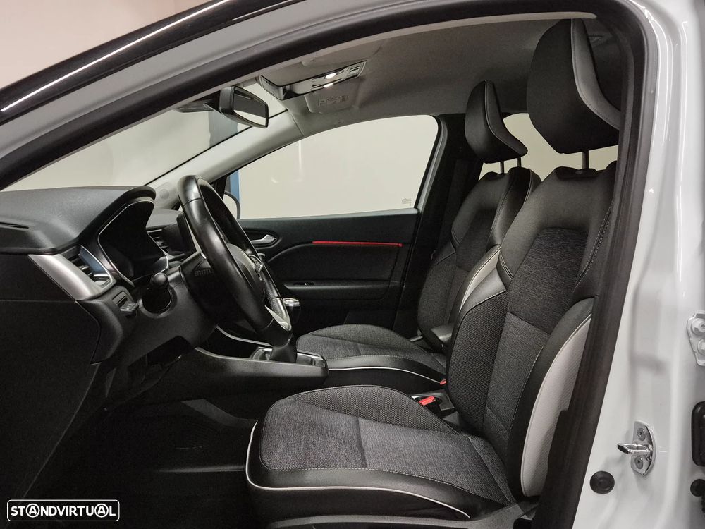 Renault Captur 1.0 TCe Techno - 43