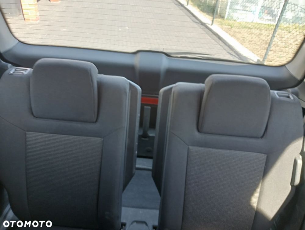 Opel Zafira 1.8 Essentia EU5 - 9