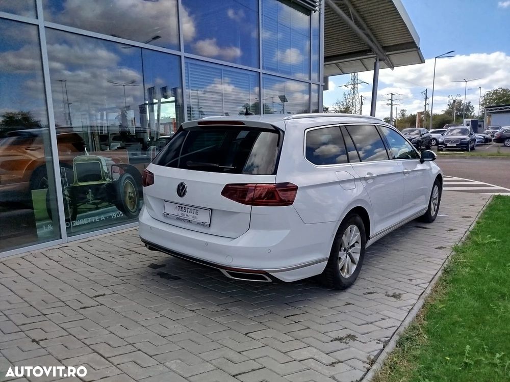 Volkswagen Passat Variant 2.0 TDI SCR DSG 4Motion Elegance - 6