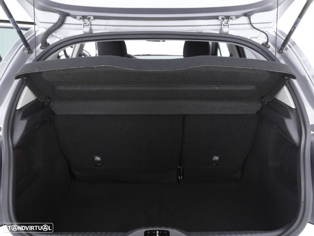 Citroën C3 1.5 BlueHDi Feel Pack — fotografia 11