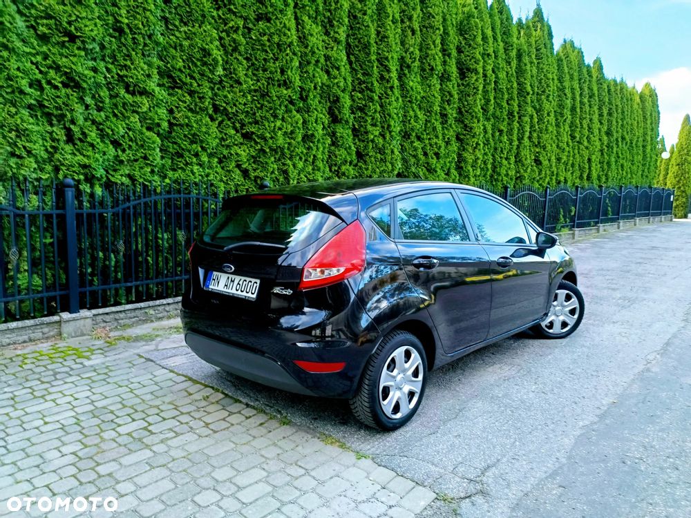 Ford Fiesta - 4