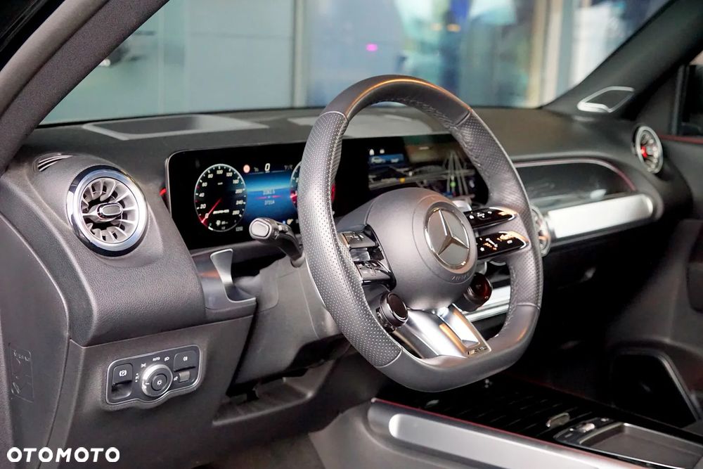 Mercedes-Benz GLB AMG 35 4Matic AMG Speedshift DCT 8G - 18