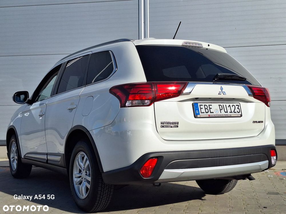 Mitsubishi Outlander 2.0 2WD SUV-Star - 7
