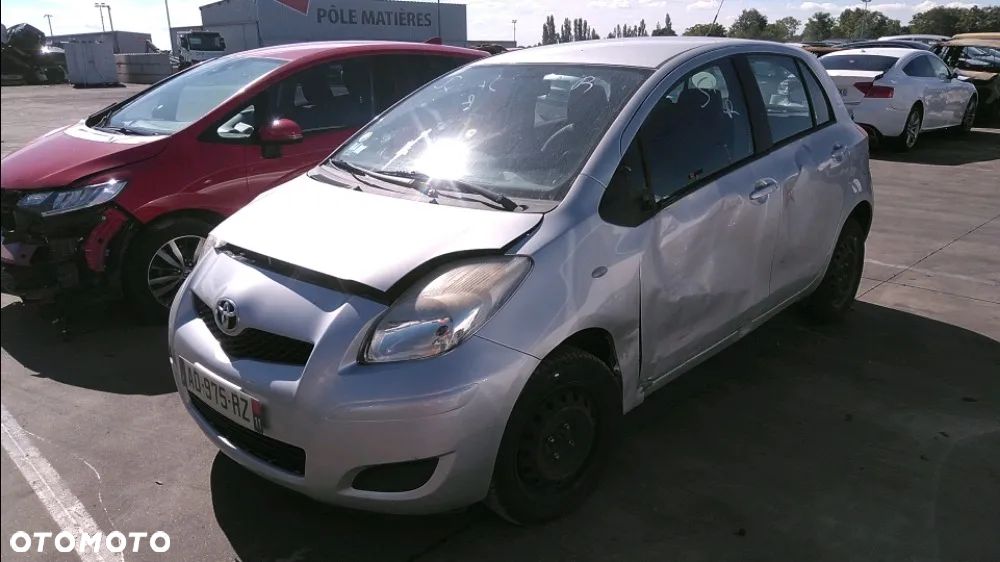 Toyota Yaris 1.33 VVT-i Edition - 2