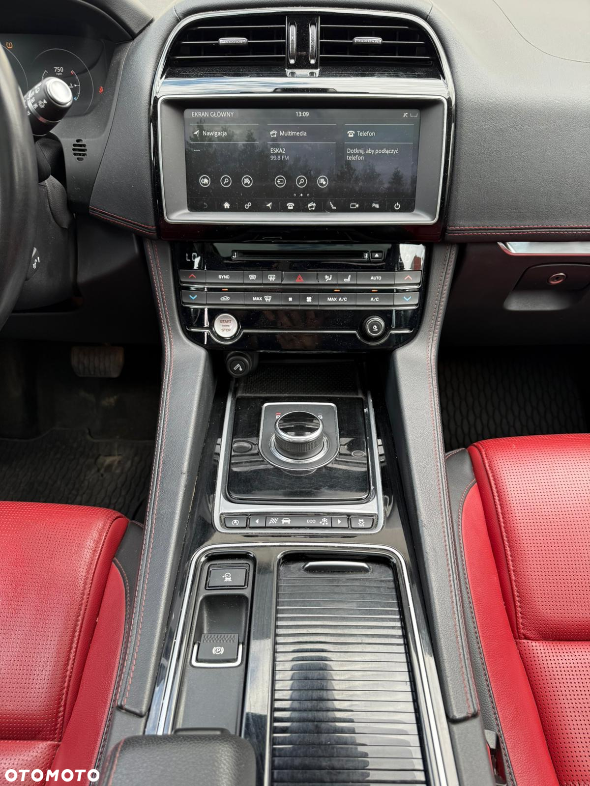 Jaguar F-Pace 2.0 i4D AWD R-Sport - 10