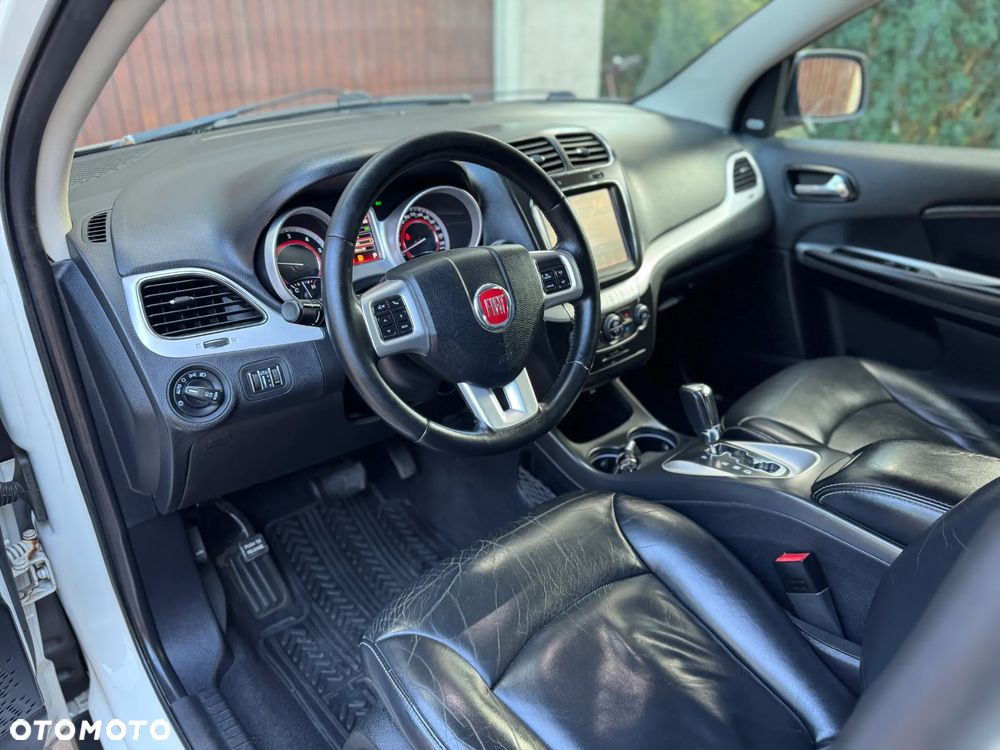 Fiat Freemont 2.0 Multijet 16V DPF Automatik Allrad Lounge - 11