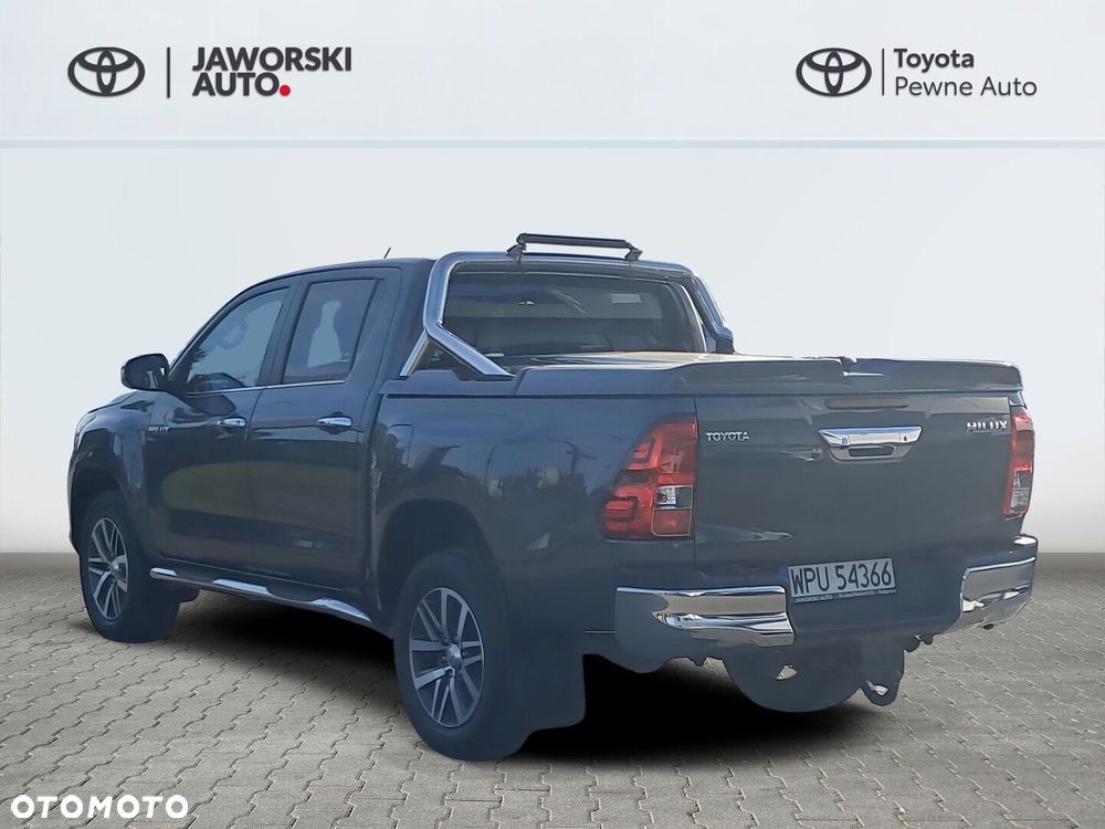 Toyota Hilux 2.4 D-4D Double Cab SR5 4x4 - 6