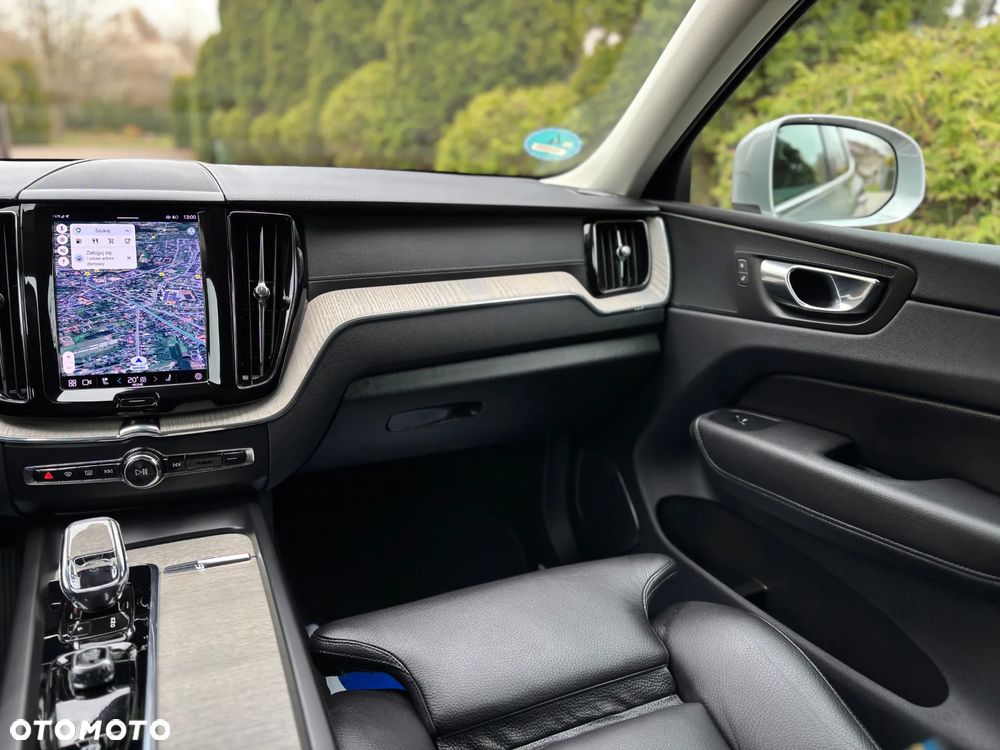 Volvo XC 60 B5 D AWD Geartronic Inscription - 22