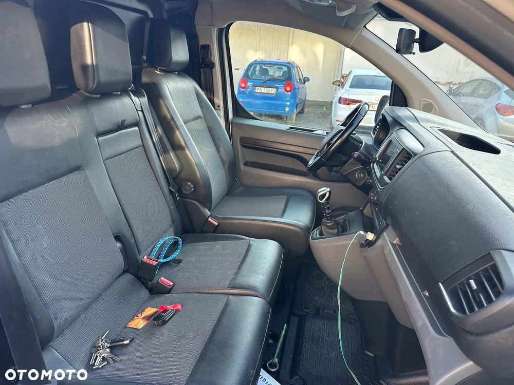 Opel Vivaro - 7