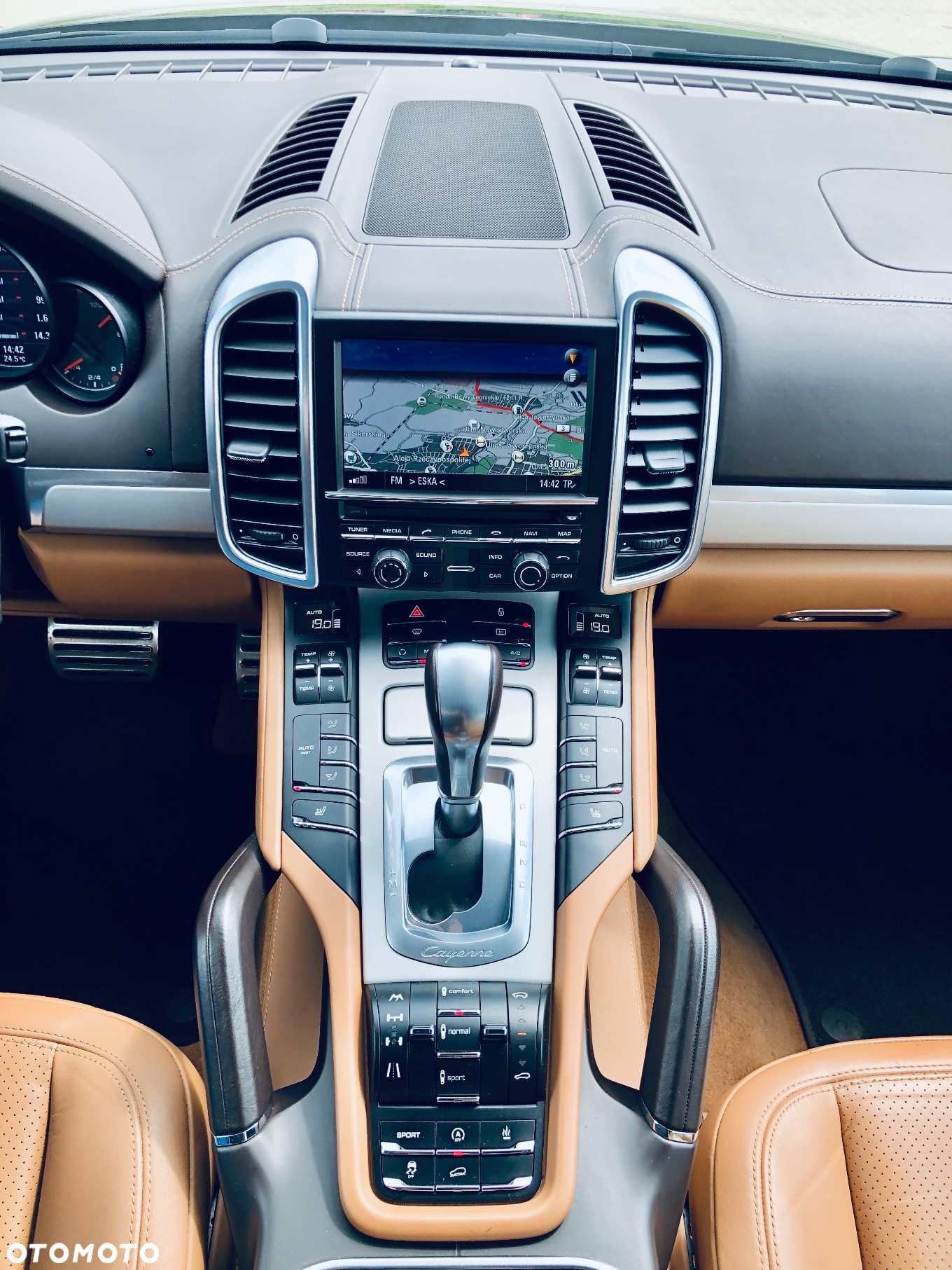 Porsche Cayenne S - 2