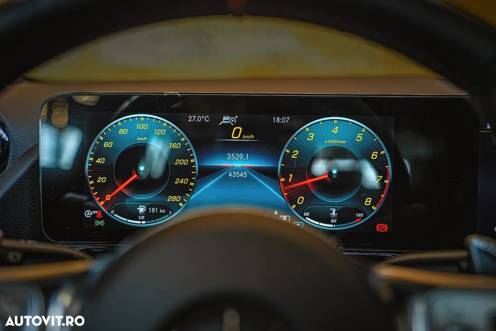 Mercedes-Benz GLA AMG 35 4MATIC Aut. - 25