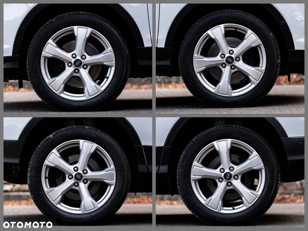 Ford Kuga 1.5 EcoBoost 4WD Titanium Plus - 34