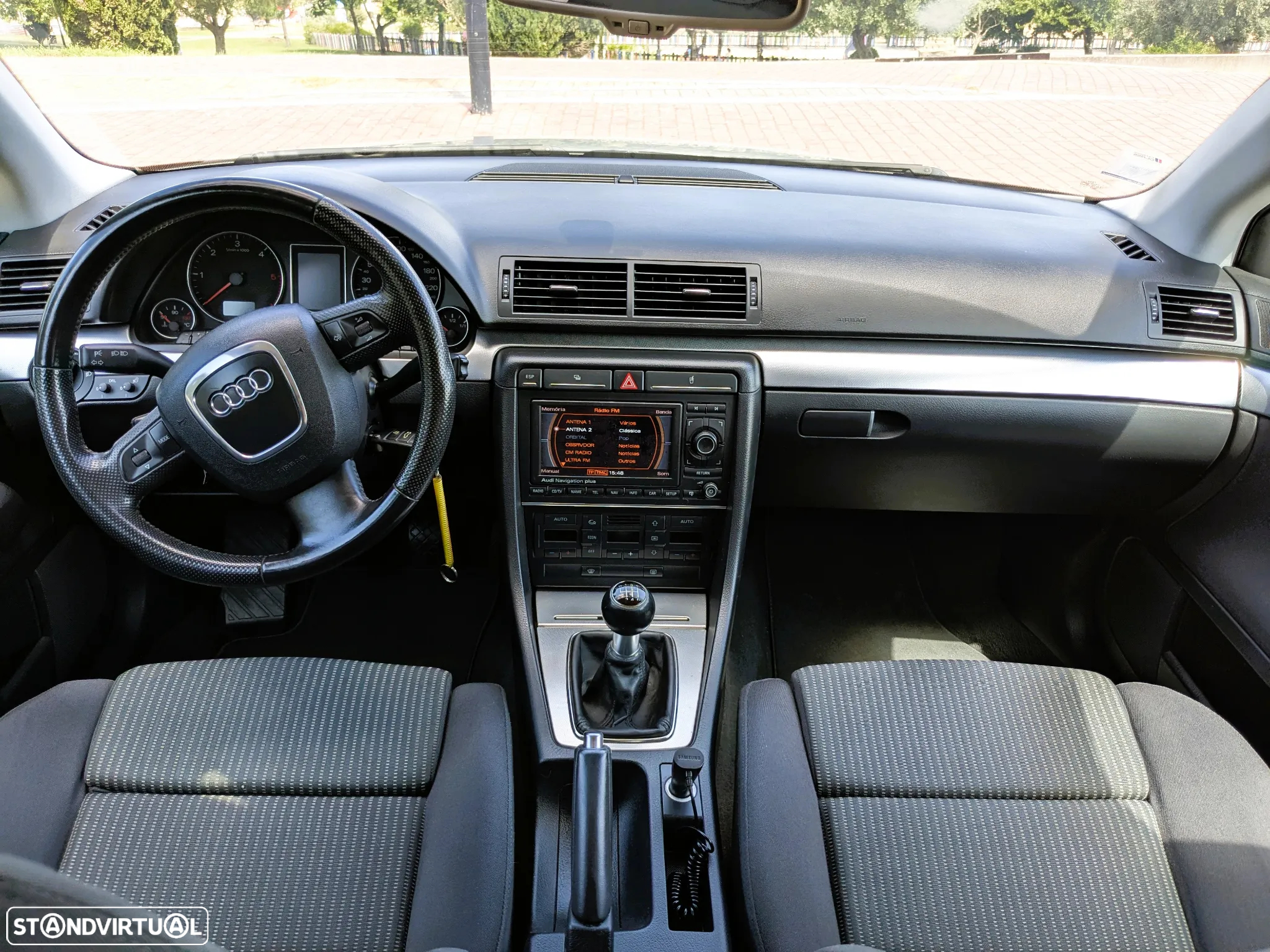 Audi A4 Avant 2.0 TDI S-line - 13