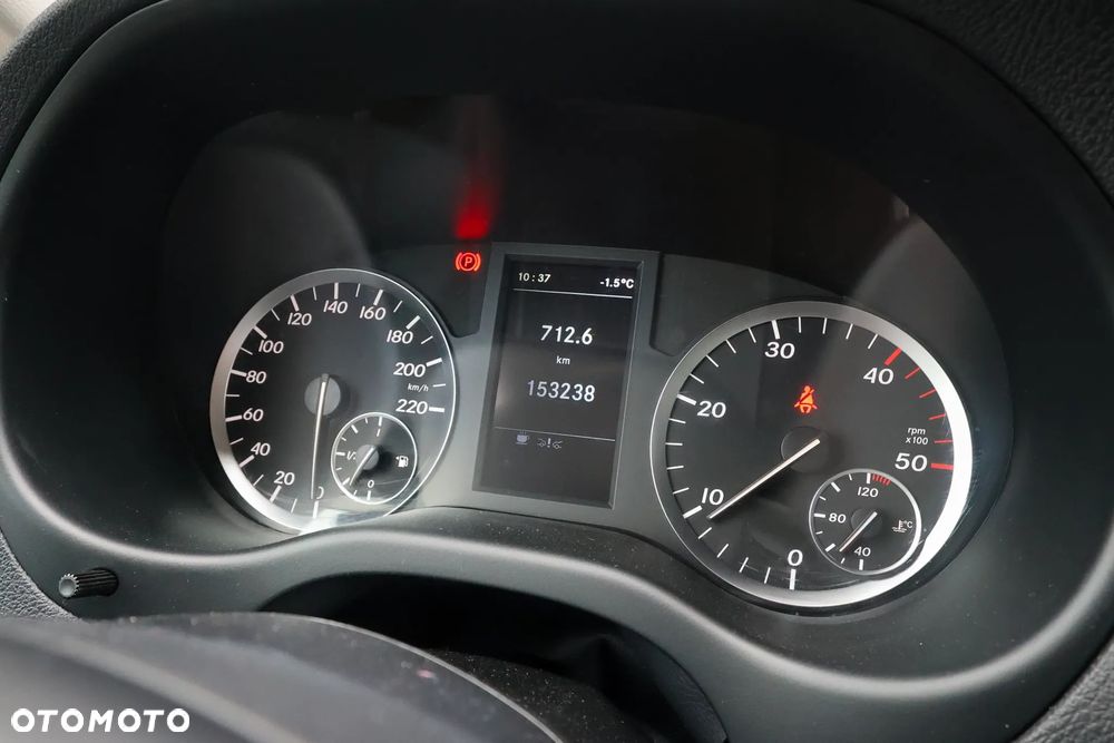 Mercedes-Benz Vito - 16