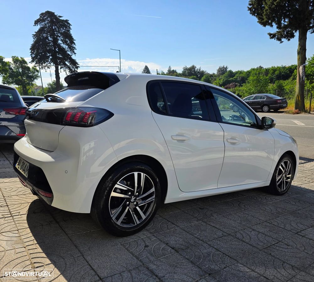 Peugeot 208 1.2 PureTech Allure - 26