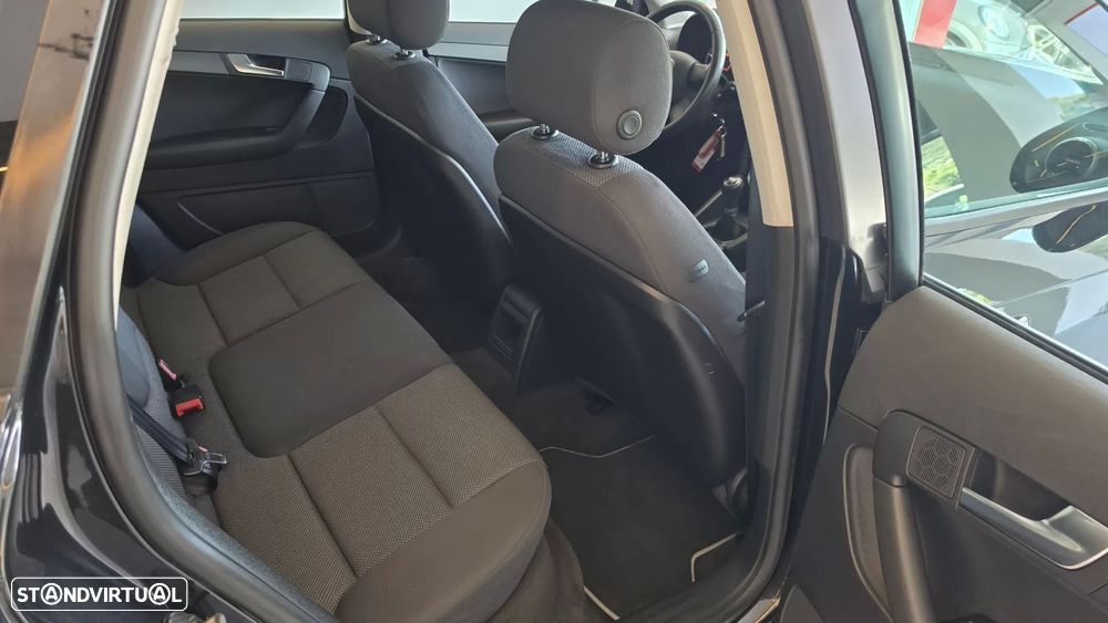 Audi A3 Sportback 2.0 TDi Attraction Business Line - 43
